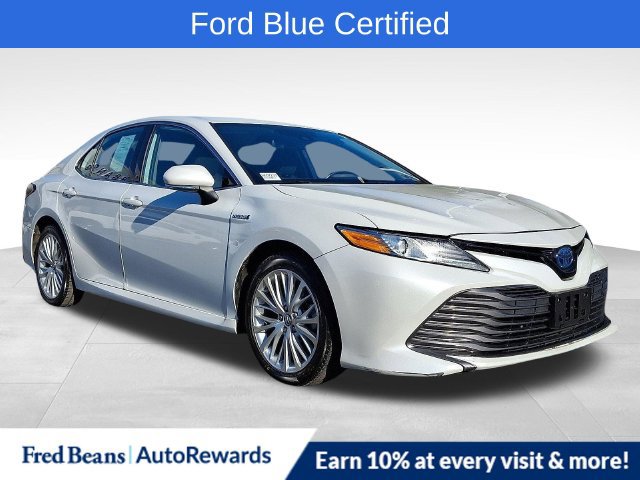 Used 2019 Toyota Camry XLE FWD image 1