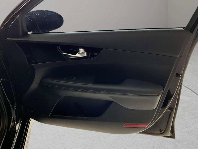 Used 2022 Kia Forte GT w/ GT2 Package FWD image 21
