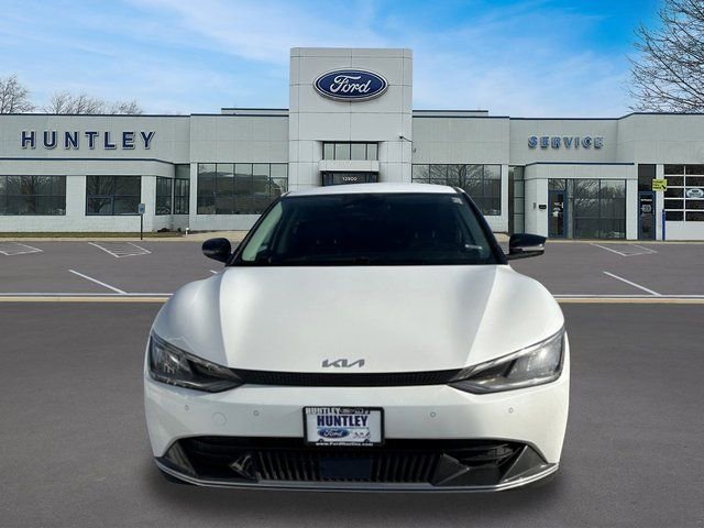 Used 2024 Kia EV6 Wind AWD/4WD image 2