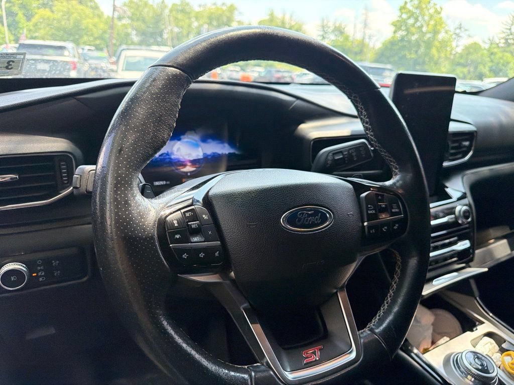 Certified 2023 Ford Explorer ST w/ Equipment Group 401A AWD/4WD image 10
