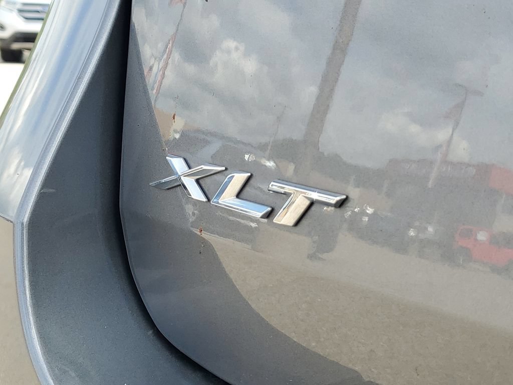 Certified 2023 Ford Explorer XLT w/ Equipment Group 202A AWD/4WD image 7