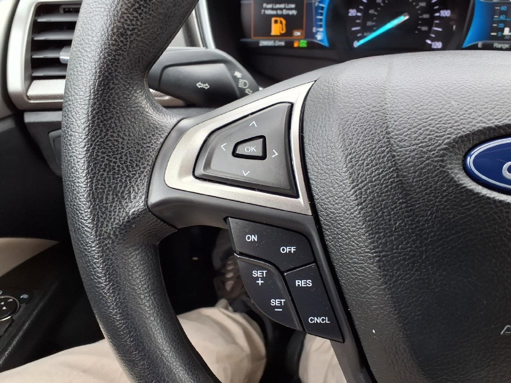 Certified 2018 Ford Fusion S FWD image 18