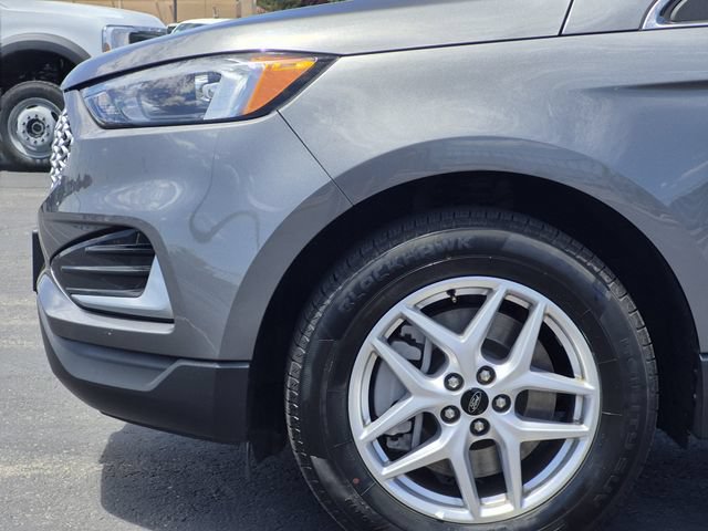 Certified 2024 Ford Edge SEL AWD/4WD image 10
