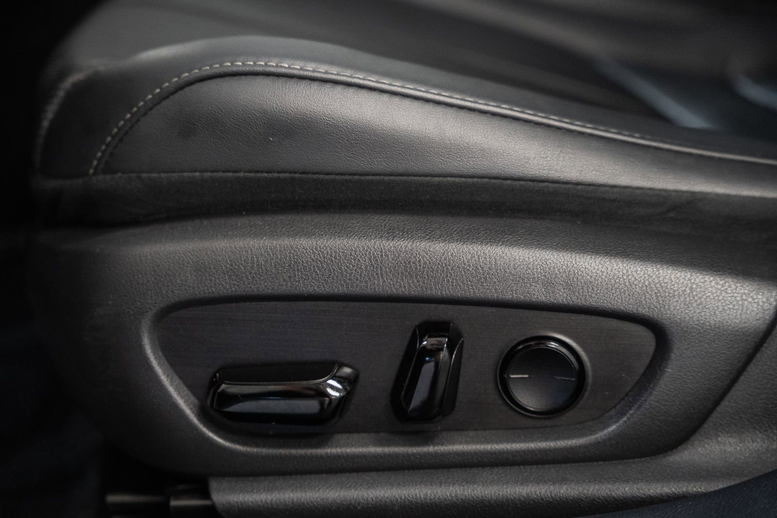 Used 2021 Lexus ES 350 F Sport w/ Accessory Package image 43