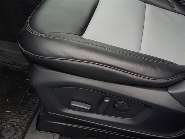 Certified 2023 Ford Explorer XLT w/ Equipment Group 202A image 13
