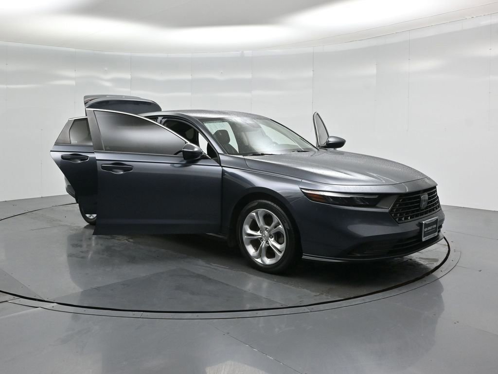 Used 2023 Honda Accord LX image 49