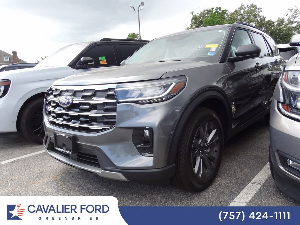 Certified 2026 Ford Explorer Active w/ Active Comfort Package AWD/4WD image 3