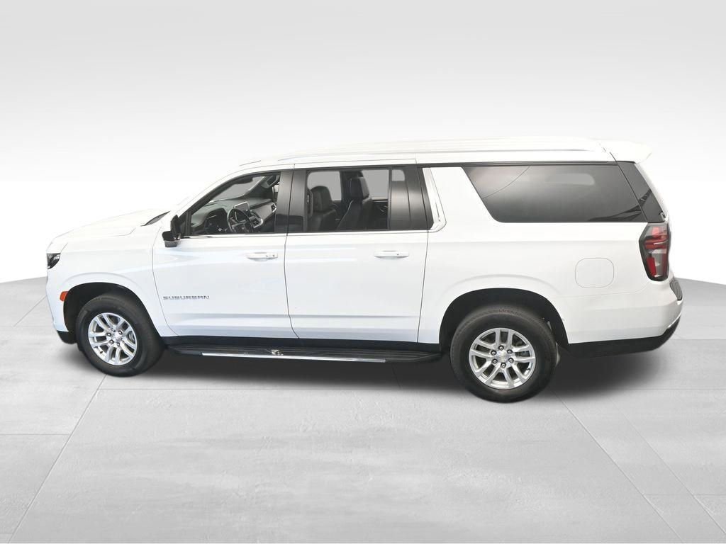 Used 2023 Chevrolet Suburban LT image 19
