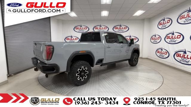 Used 2025 GMC Sierra 2500 AT4X AWD/4WD image 8