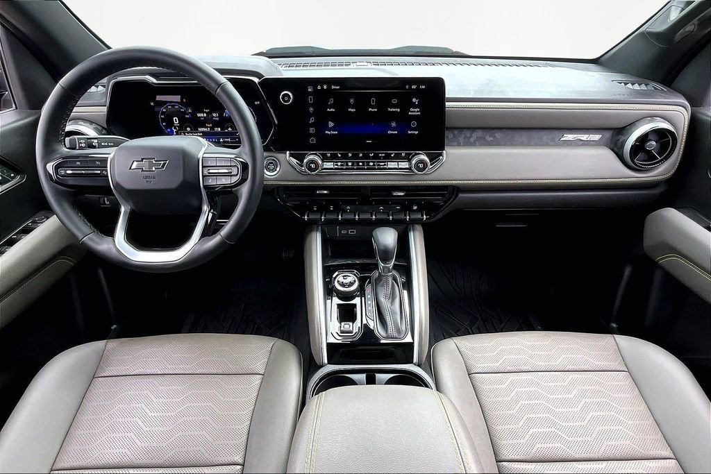 Used 2023 Chevrolet Colorado ZR2 w/ ZR2 Convenience Package III image 16