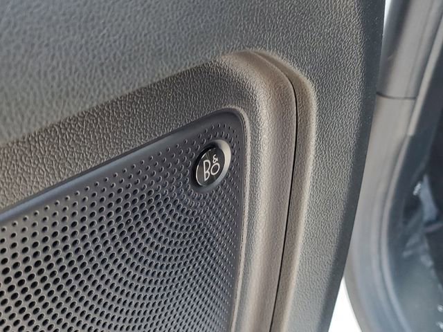 Certified 2024 Ford Escape ST-Line Select w/ Tech Pack #2 image 11