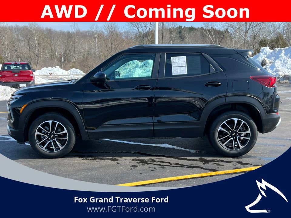 Used 2025 Chevrolet TrailBlazer LT image 35
