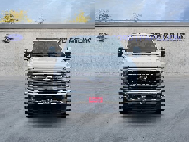 Certified 2024 Ford F250 Lariat w/ Chrome Package image 8