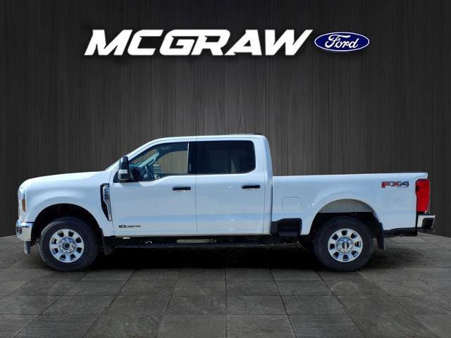 Certified 2024 Ford F250 XLT w/ FX4 Off-Road Package image 2