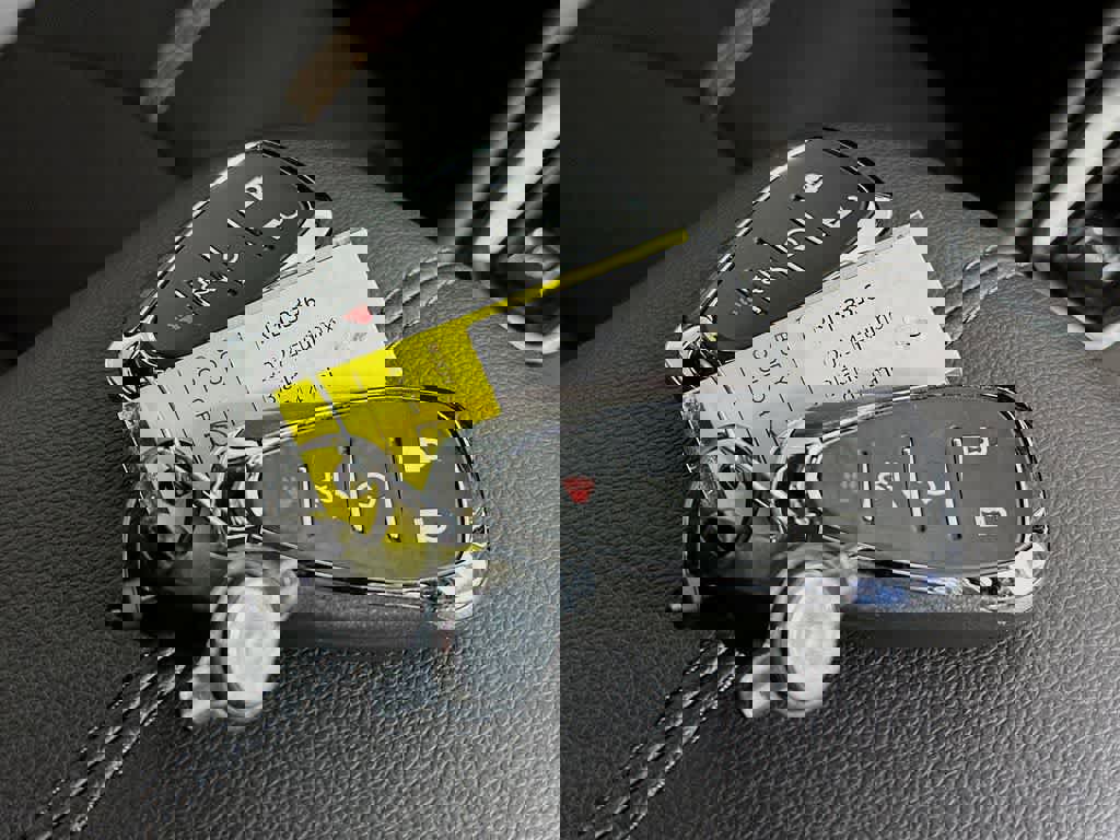 Used 2024 Chevrolet Equinox Premier image 26