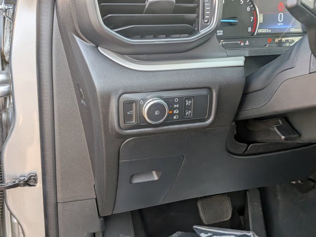 Certified 2022 Ford Explorer XLT w/ Equipment Group 202A image 16