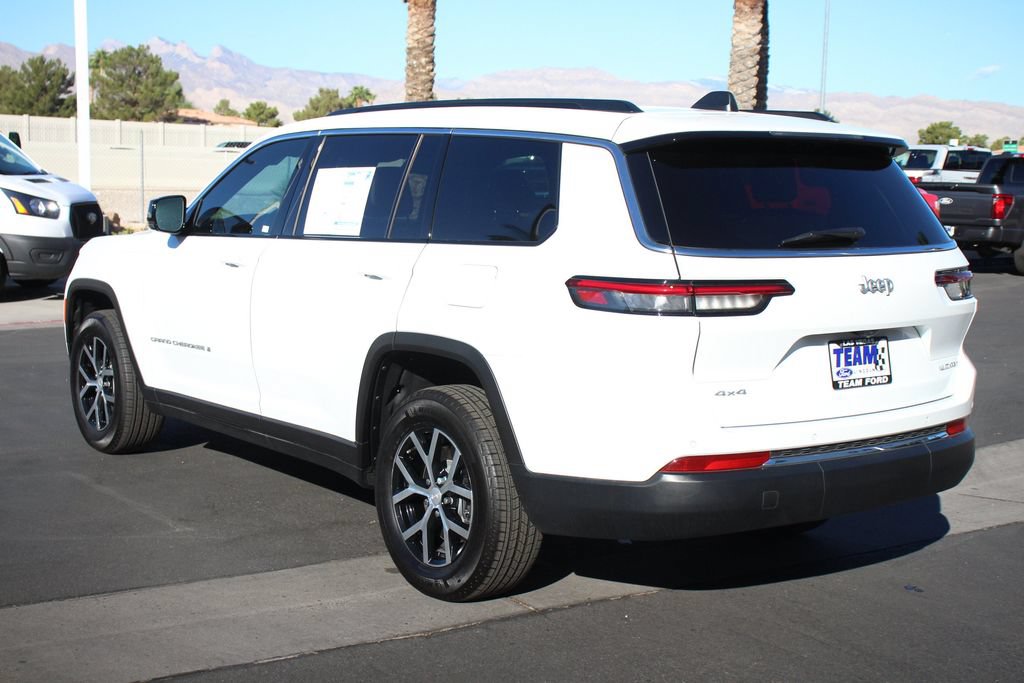 Used 2025 Jeep Grand Cherokee L Limited AWD/4WD image 5
