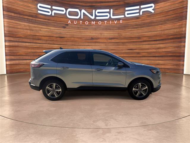 Certified 2024 Ford Edge SEL w/ Convenience Package AWD/4WD image 9