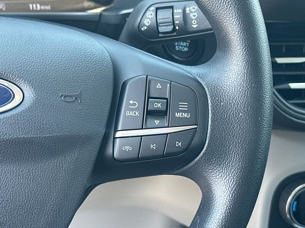 Certified 2025 Ford Escape Active FWD image 27