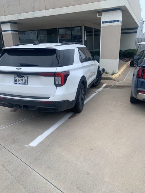 Certified 2025 Ford Explorer ST-Line w/ Premium Package RWD image 3