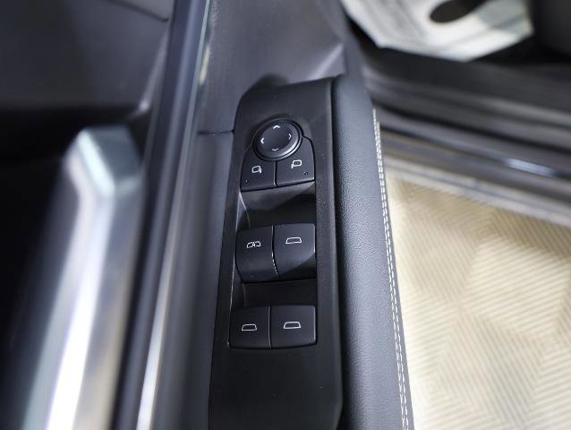 Used 2025 GMC Terrain Elevation image 15