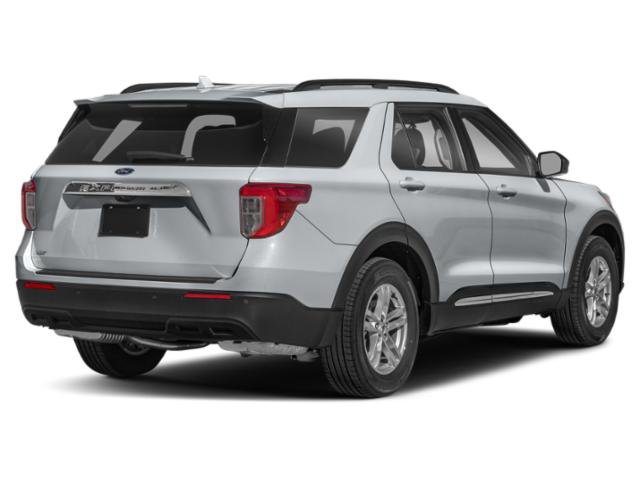 Certified 2023 Ford Explorer XLT w/ Equipment Group 202A image 3