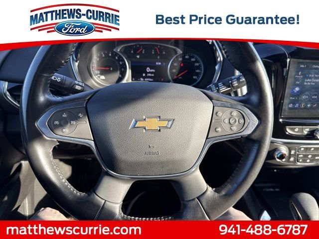 Used 2022 Chevrolet Traverse LT image 18