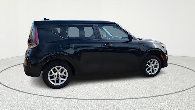 Used 2024 Kia Soul LX w/ Option Group 015 image 31