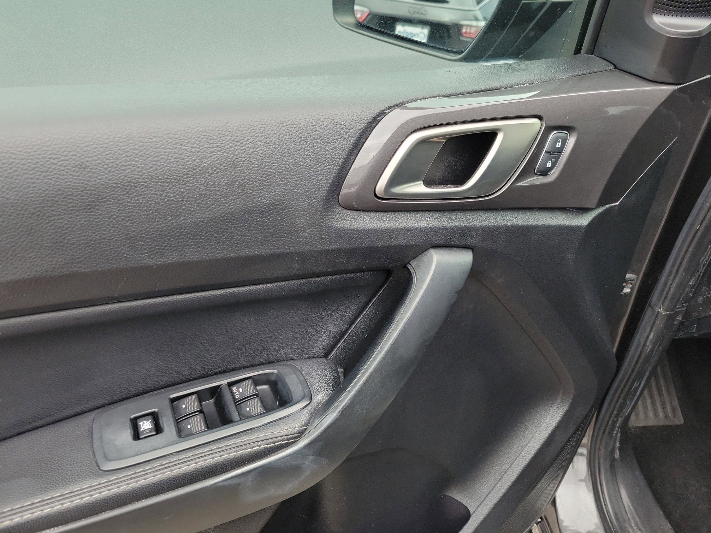 Certified 2019 Ford Ranger Lariat w/ Black Appearance Package image 7