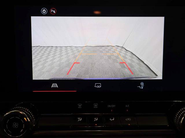 Used 2026 GMC Canyon Elevation RWD image 19