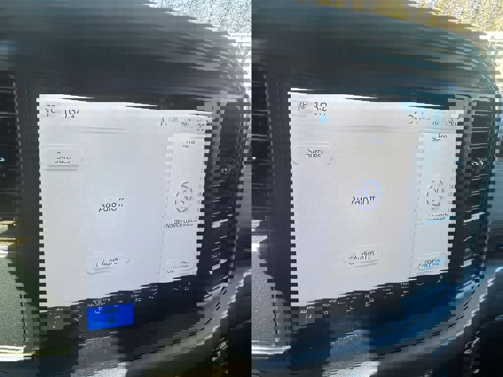 Certified 2025 Ford F150 XLT w/ Equipment Group 301A Standard AWD/4WD image 16