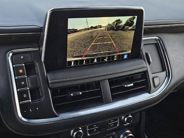 Used 2024 GMC Yukon XL AT4 w/ Technology Package AWD/4WD image 21