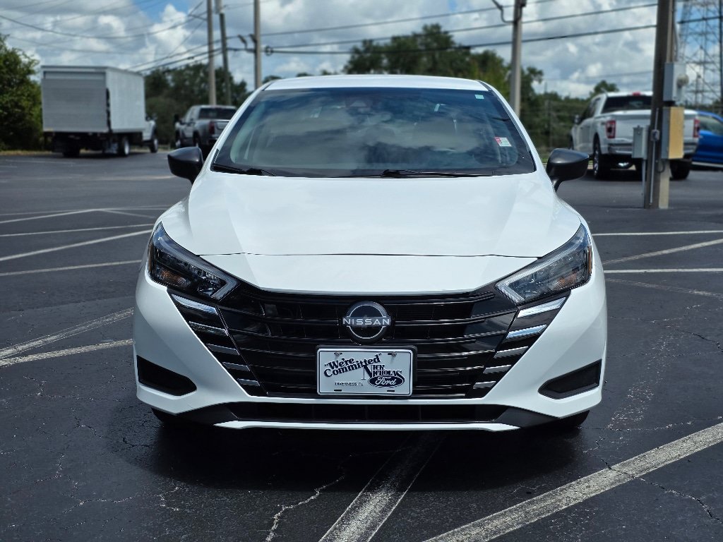 Used 2025 Nissan Versa S FWD image 12