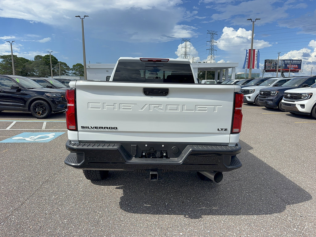 Used 2026 Chevrolet Silverado 2500 LTZ w/ Trail Boss Package AWD/4WD image 6