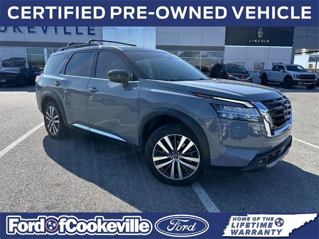 Used 2022 Nissan Pathfinder Platinum w/ Cargo Package image 2