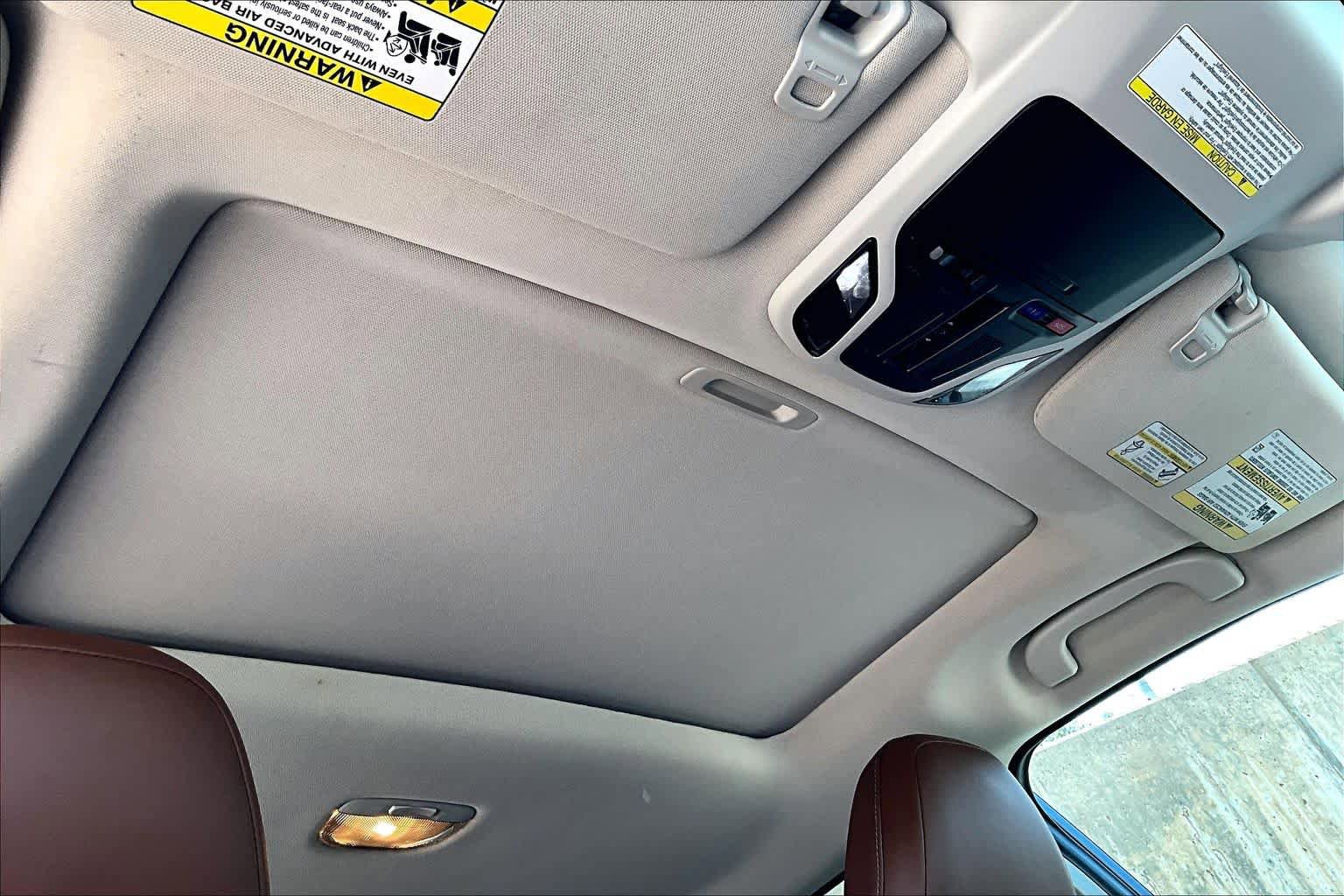 Used 2020 Subaru Outback Touring AWD/4WD image 14