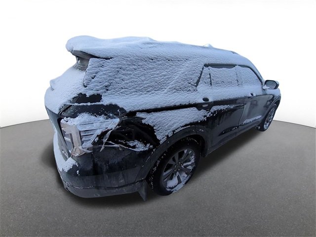 Certified 2021 Ford Explorer XLT w/ Equipment Group 202A image 6