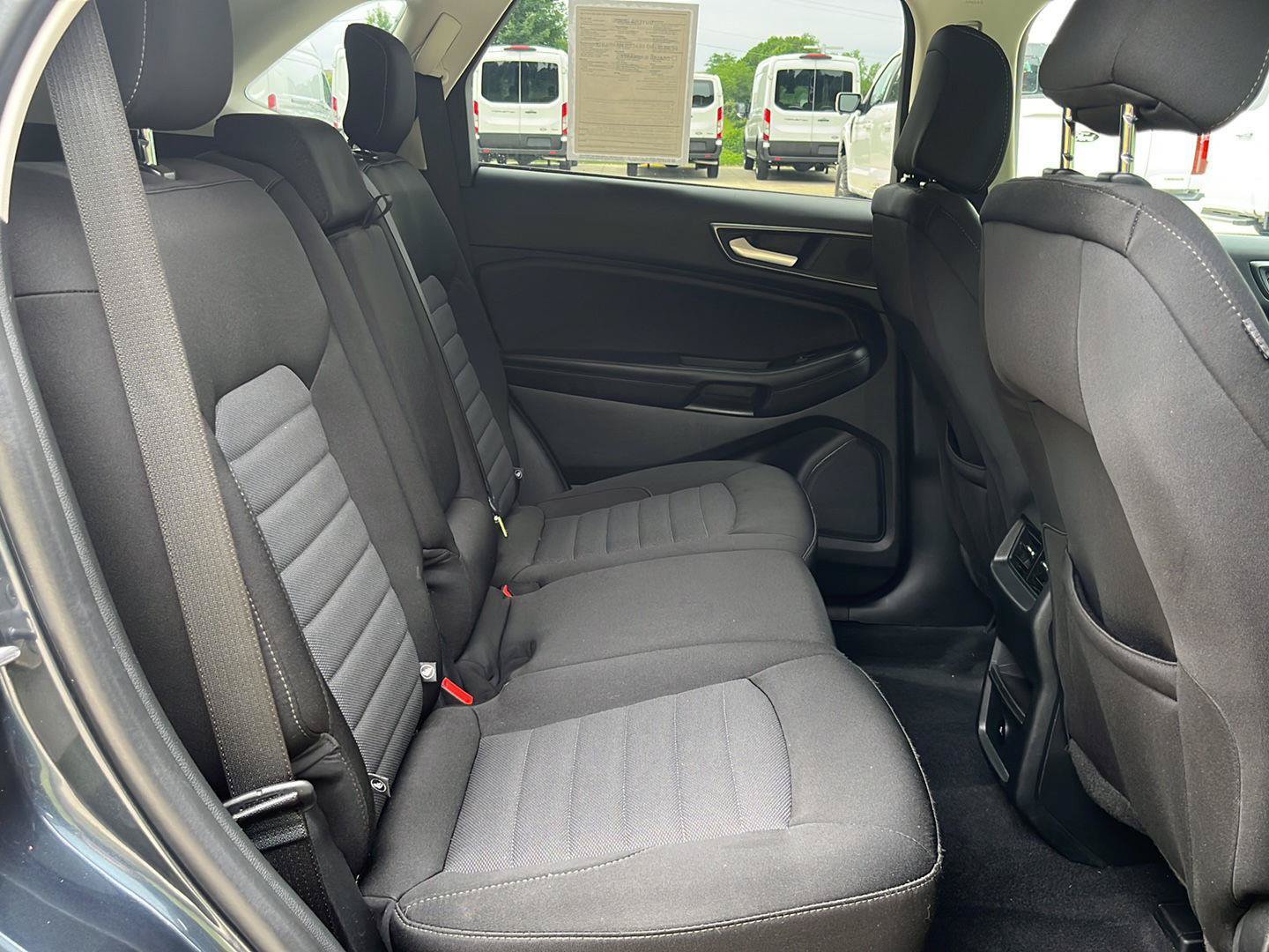 Certified 2024 Ford Edge SE w/ Black Appearance Package AWD/4WD image 26