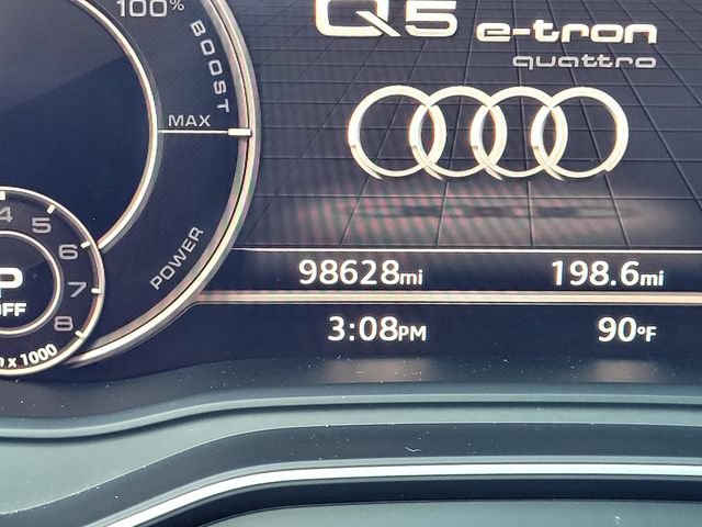 Used 2020 Audi Q5 e Premium Plus w/ Premium Plus Package AWD/4WD image 22