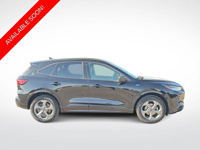 Certified 2023 Ford Escape ST-Line w/ Tech Pack #1 AWD/4WD image 9