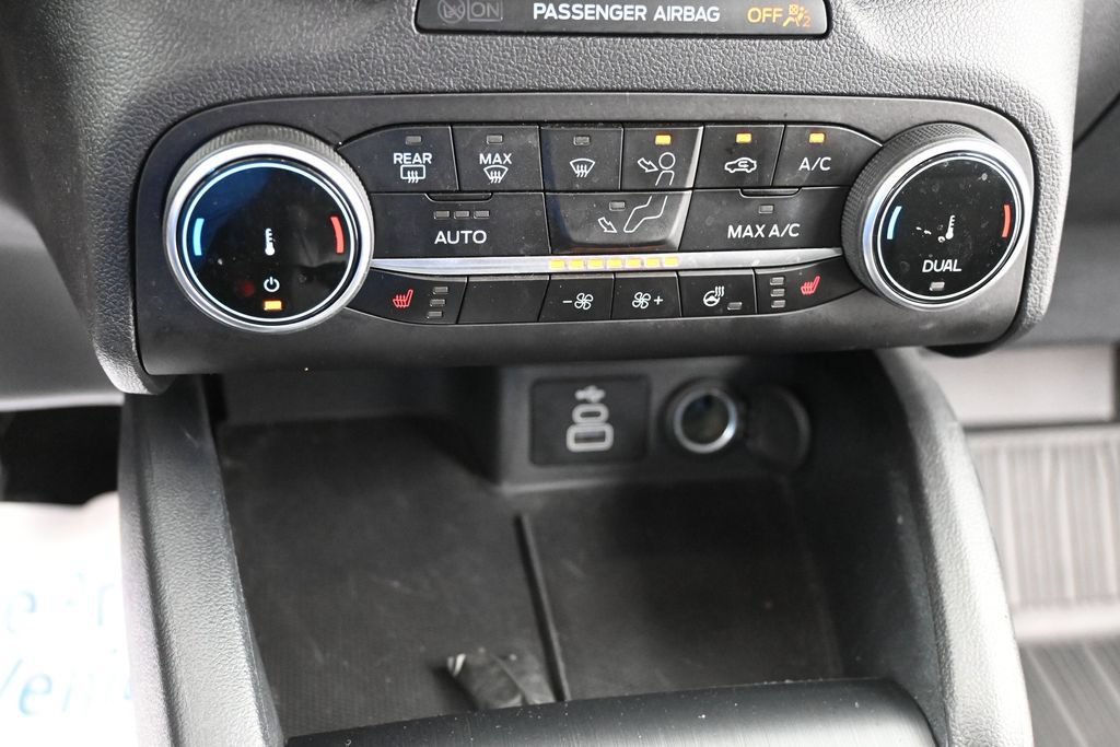 Certified 2024 Ford Escape Active AWD/4WD image 11