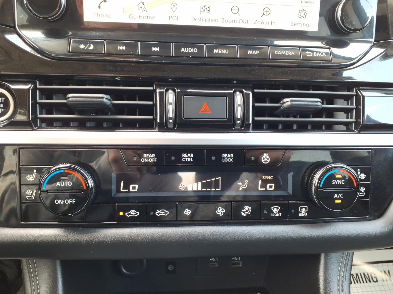 Used 2024 Nissan Pathfinder Platinum AWD/4WD image 25