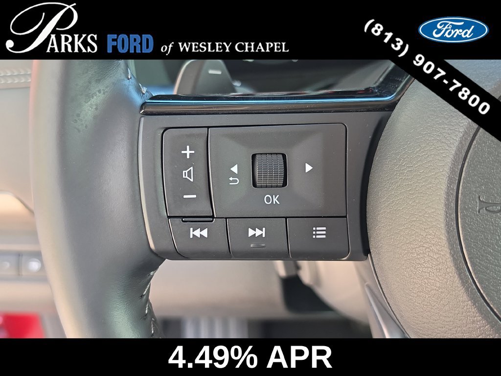 Used 2025 Nissan Pathfinder Platinum FWD image 31