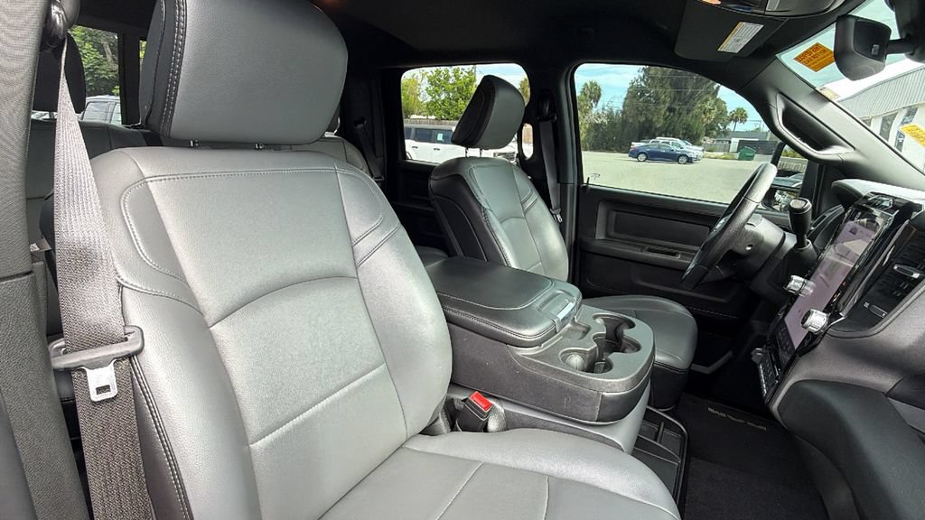 Used 2025 RAM 3500 Tradesman AWD/4WD image 29