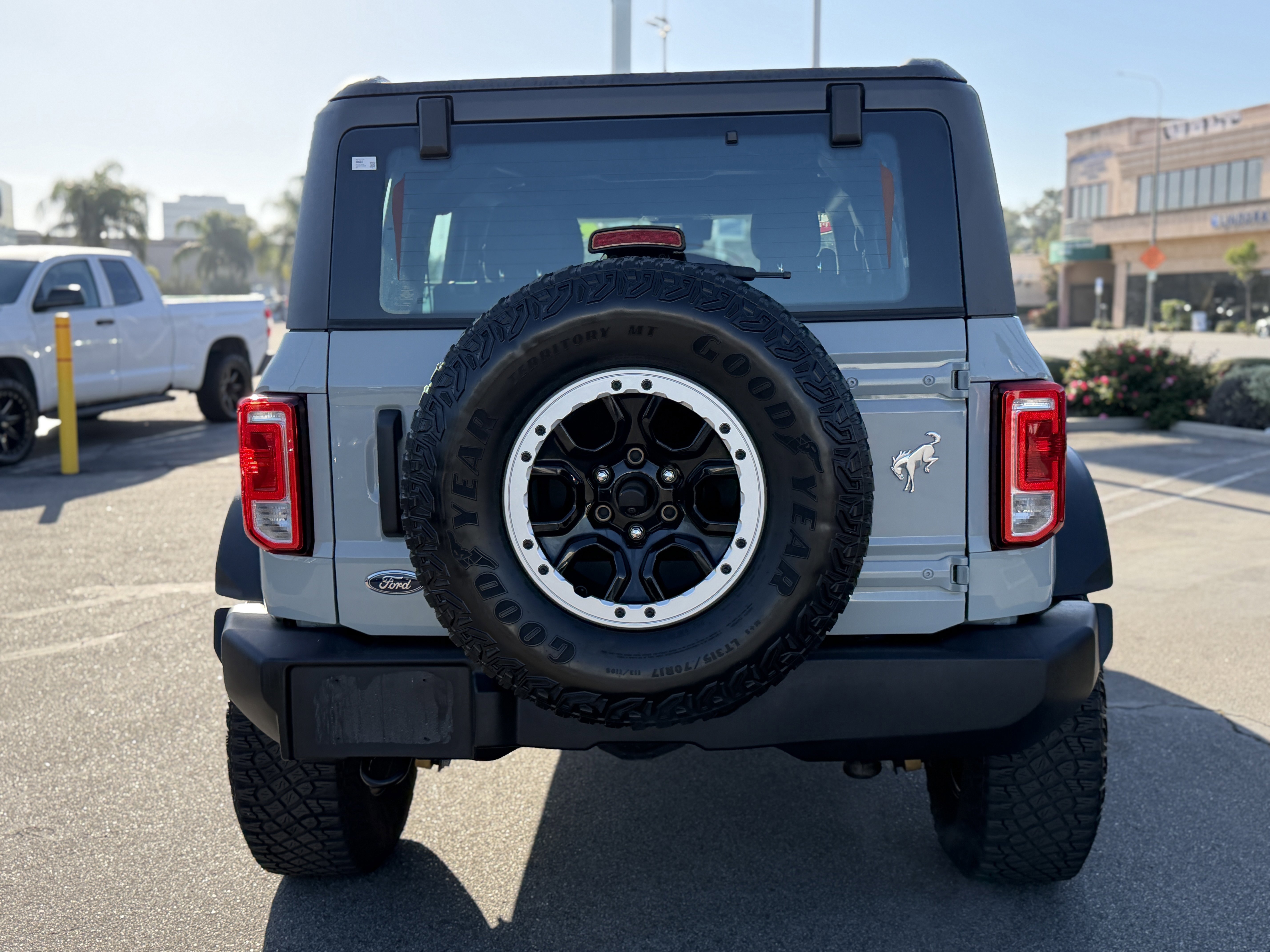 Certified 2023 Ford Bronco 4-Door w/ Sasquatch Package AWD/4WD image 4