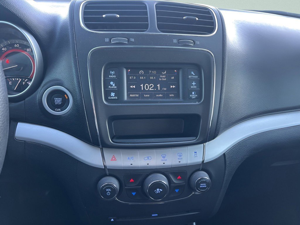 Used 2017 Dodge Journey SE w/ Flexible Seating Group image 25