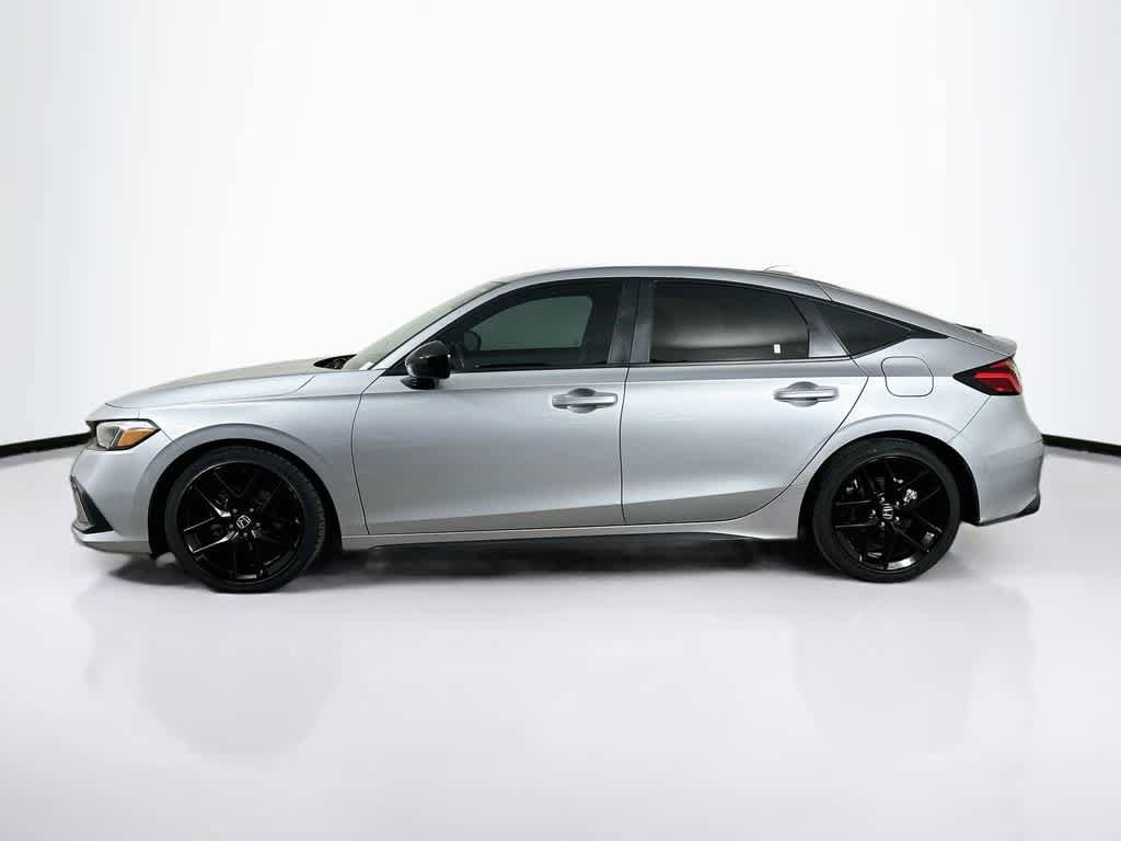 Used 2023 Honda Civic Sport image 3