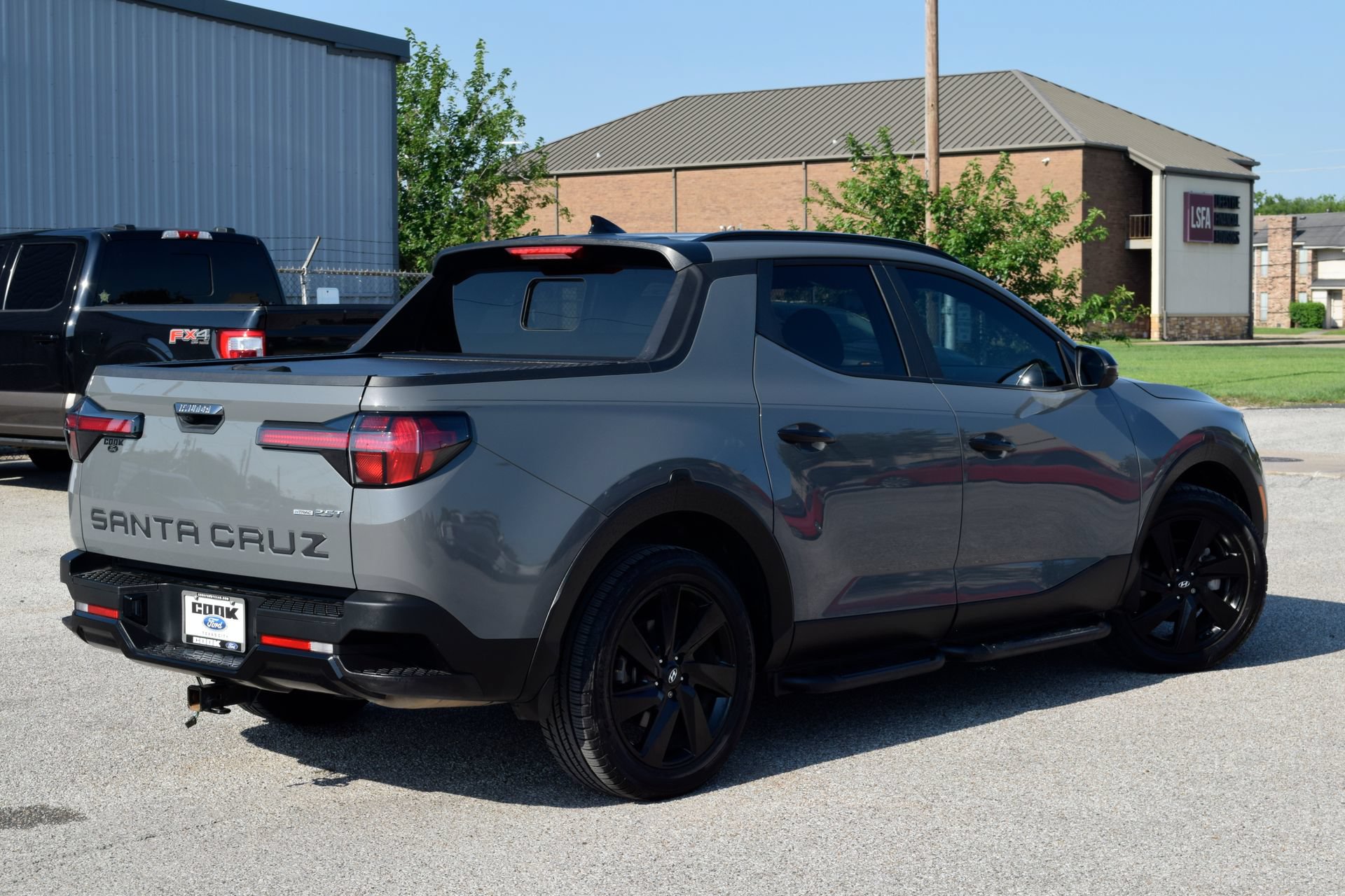 Used 2024 Hyundai Santa Cruz Night AWD/4WD image 6