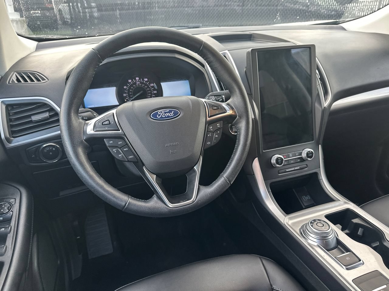 Certified 2024 Ford Edge SEL AWD/4WD image 22