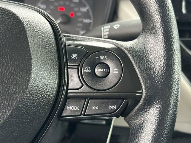 Used 2024 Toyota Corolla LE FWD image 37